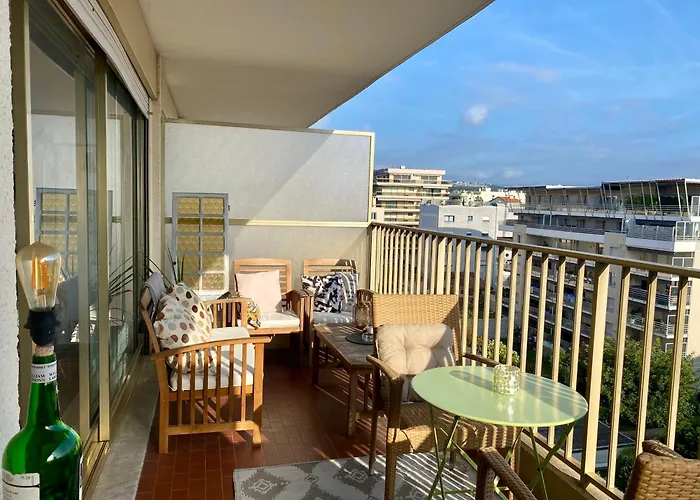 Studio cosy, calme et lumineux à 500m des plages